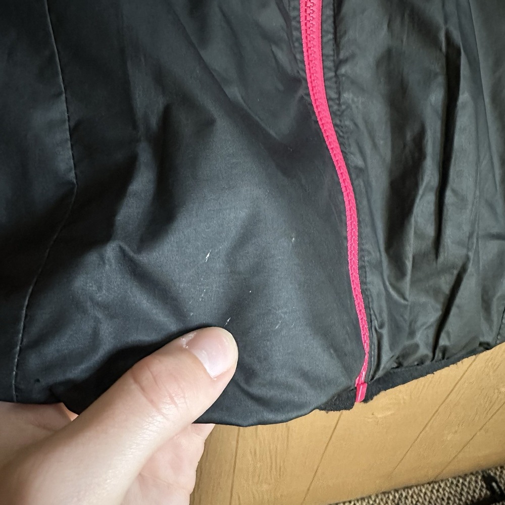 The North Face Woman's Black Pink Full Zip Puffer Down Jacket Sz M Warm Winter - Picture 4 of 8